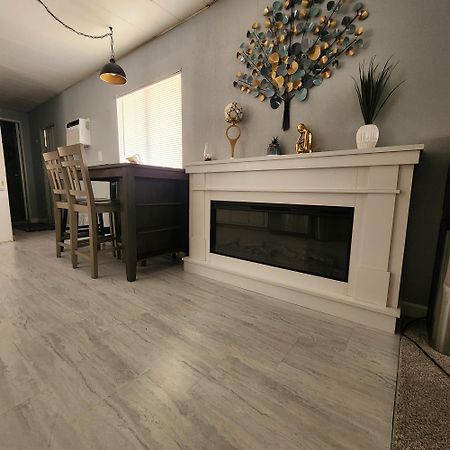 1 Bdrm Grand Canyon Bridge Rental Dolan Springs 外观 照片